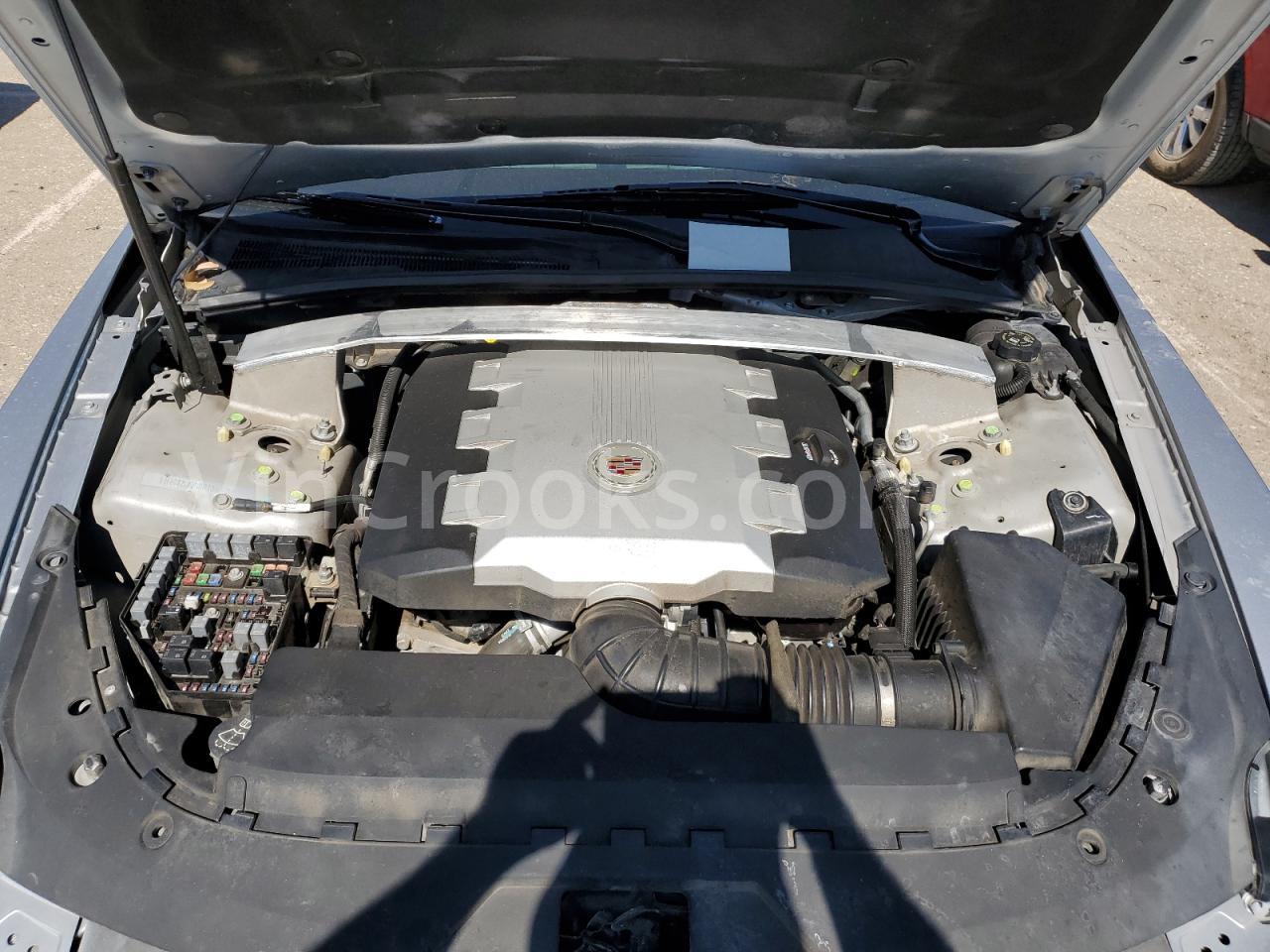 1G6DR57V580180340