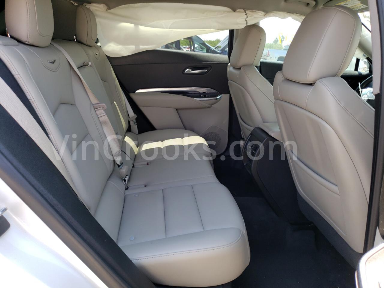 1GYAZAR45KF157085