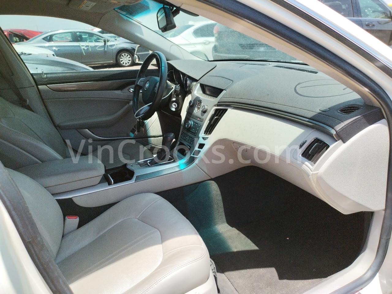 1G6DU57V890101887