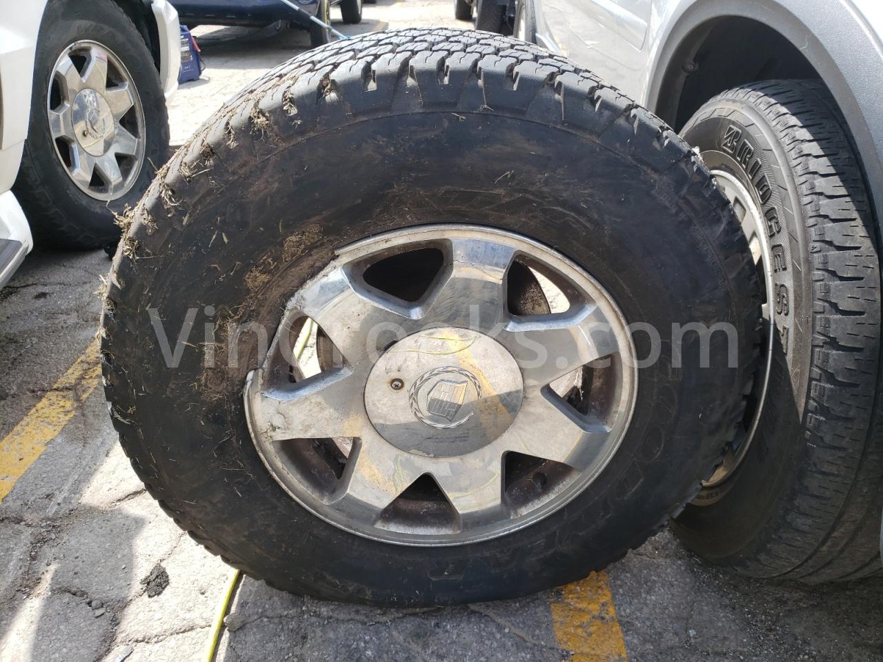 1GYEK63N84R103706