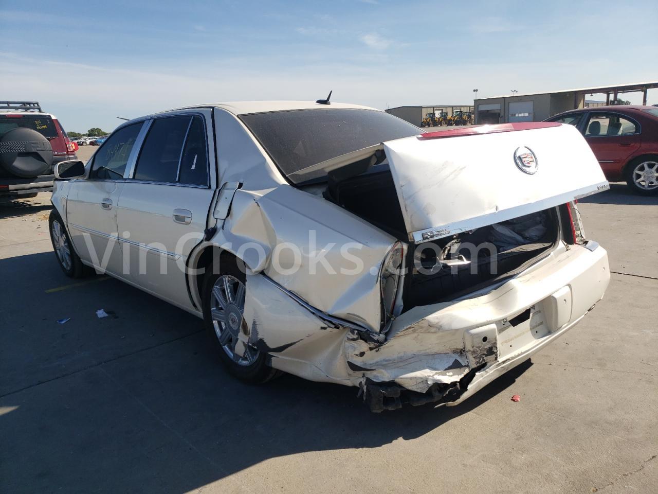 1G6KD57Y48U169841