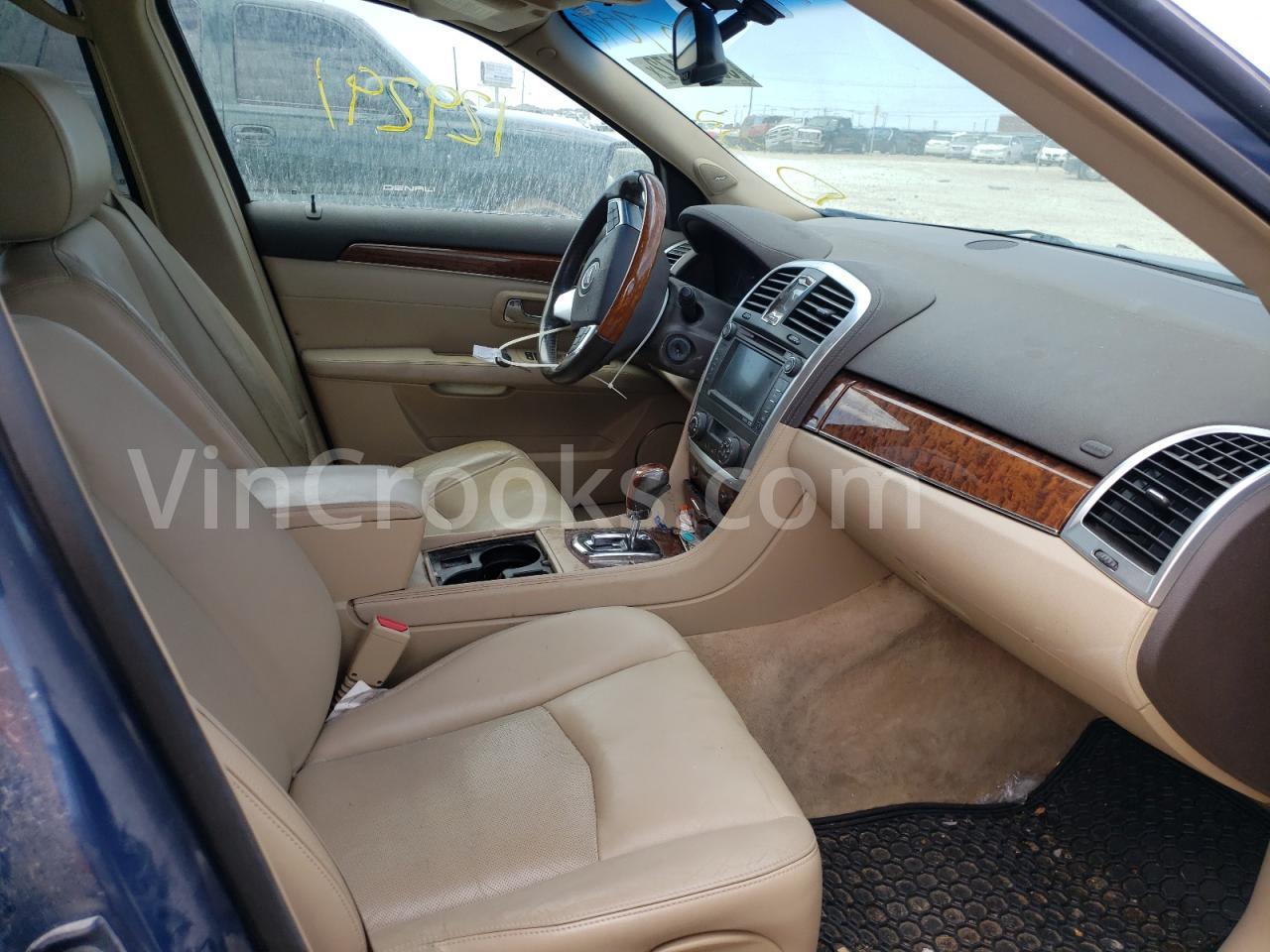 1GYEE437890157046