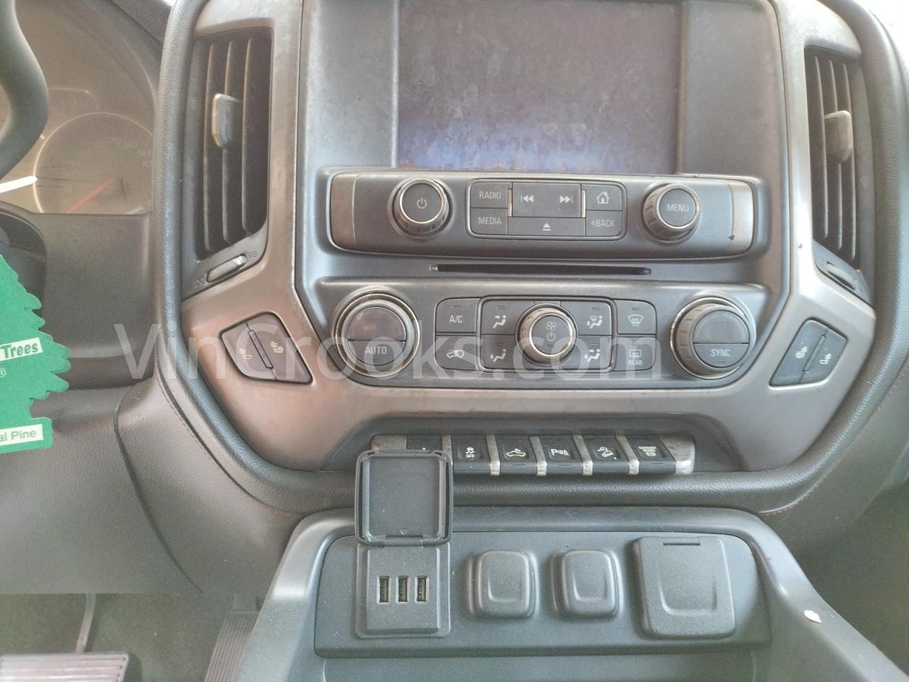 1GT12ZE8XFF622189