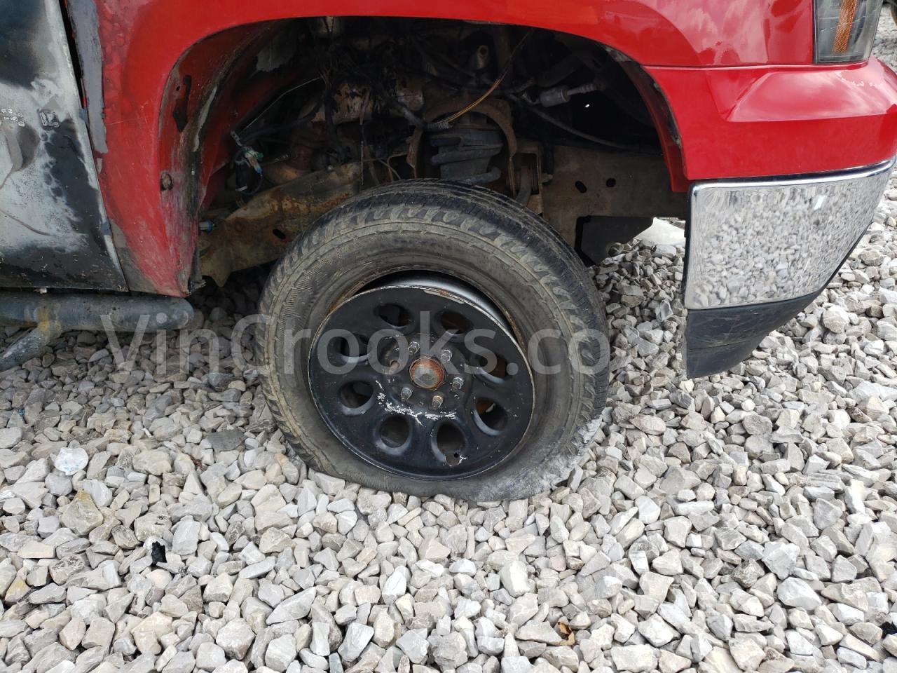 2GTEK13M581131008
