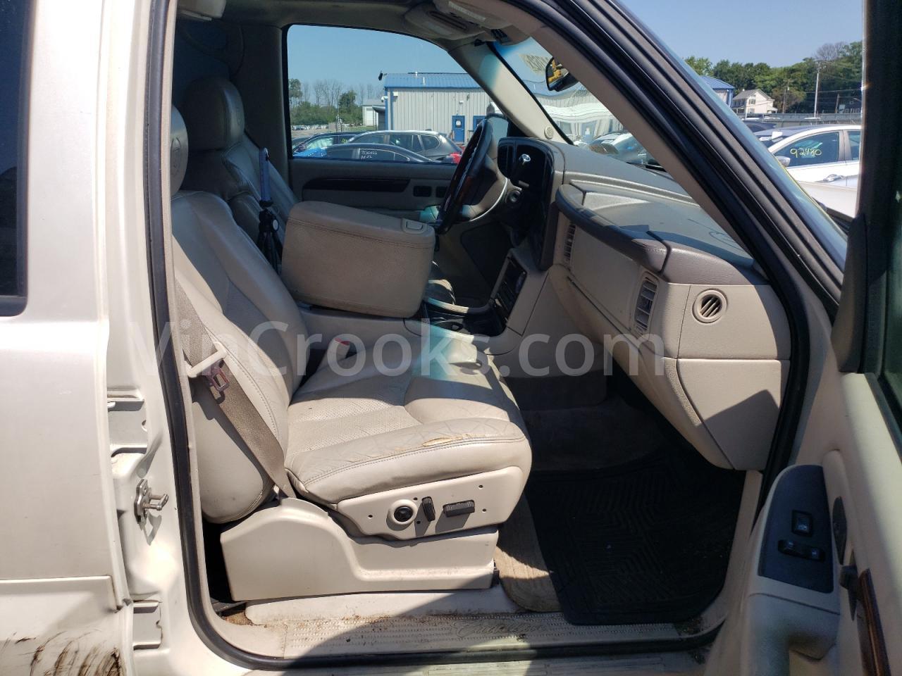 1GYEK63N74R259025