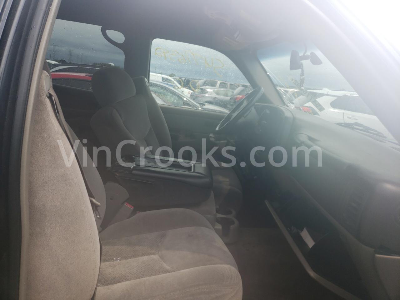 1GKEC13V85J240932