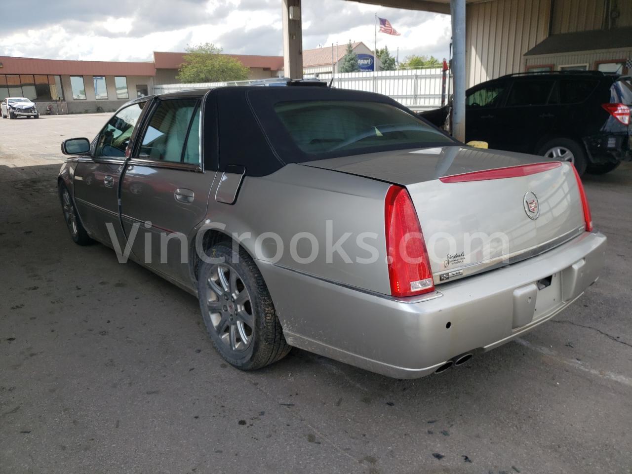 1G6KD57YX8U189446