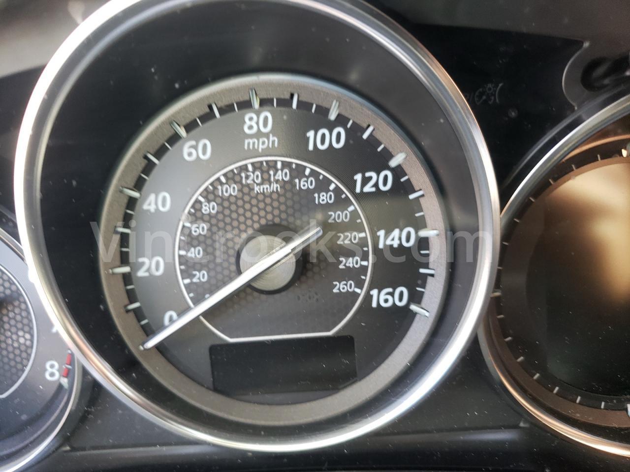 JM1GJ1W67E1133076