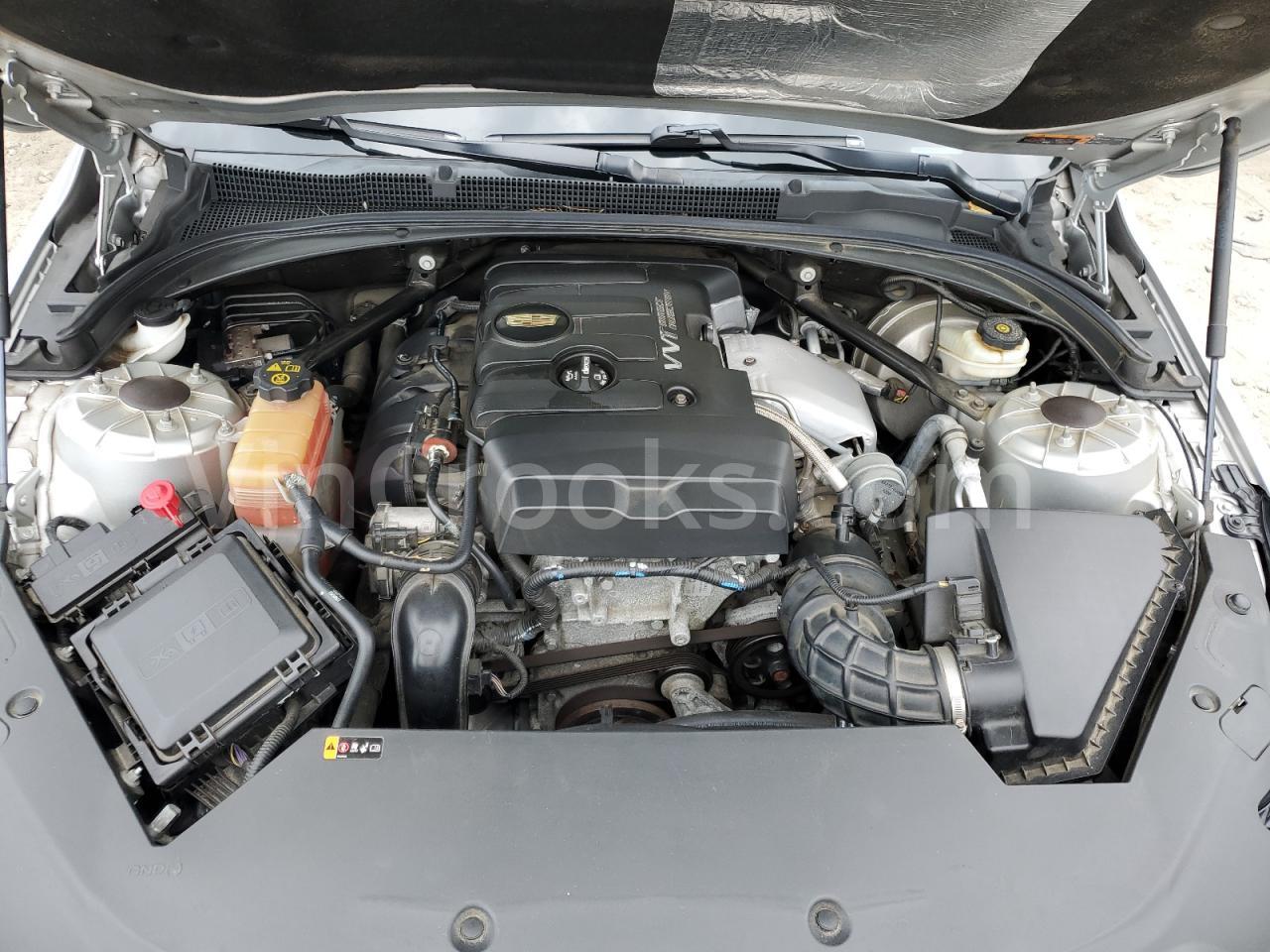 1G6AG5RX1F0102867