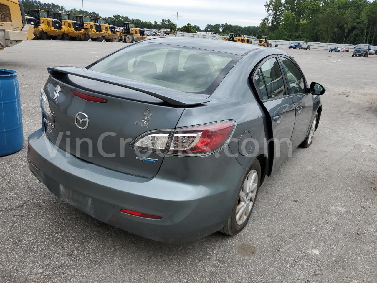 JM1BL1V80D1711881
