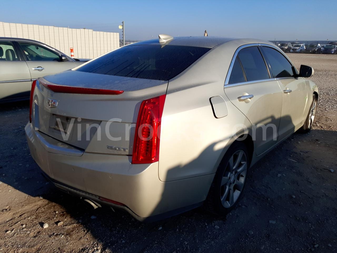 1G6AH5RX3F0101779