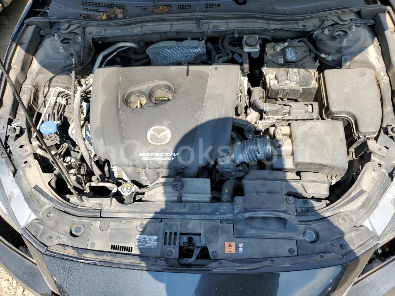 3MZBM1W76GM309855