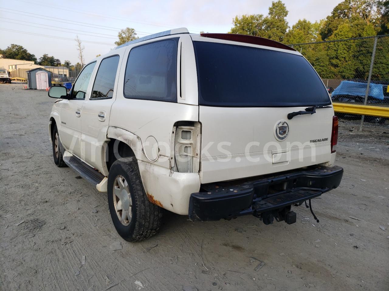 1GYEK63N82R236379