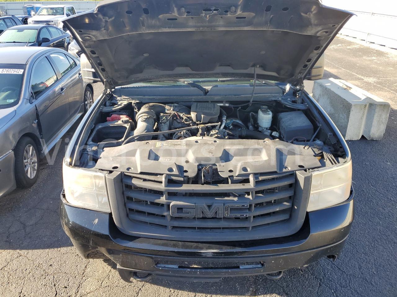 1GT4K1B68AF125653