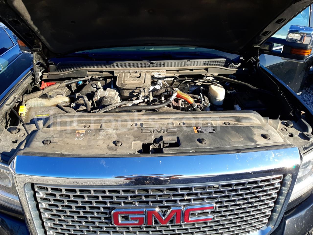 1GT424E83FF592095