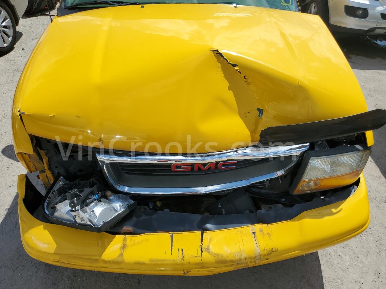 1GTCS14W128227990
